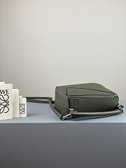 LOEWE Mini Puzzle bag in classic calfskin forest green 32230U 18x12.5x8cm  - 2