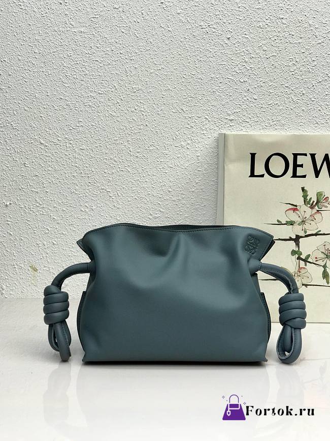 Loewe Flamenco Teal Blue 10855 22.5cm - 1