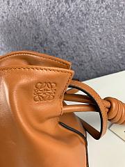 Loewe Flamenco Mini Brown 1045 18cm - 6