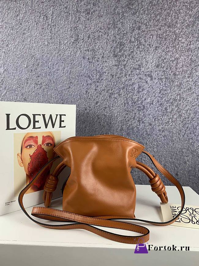 Loewe Flamenco Mini Brown 1045 18cm - 1