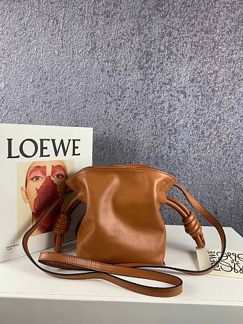 Loewe Flamenco Mini Brown 1045 18cm