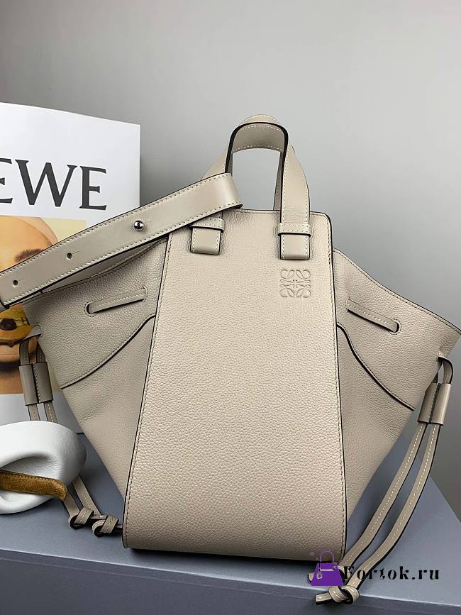 Loewe large hammock bag 304606 32cm - 1