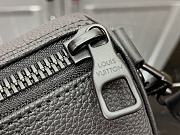 Louis Vuitton Nano Keepall Black M57083 20cm - 2
