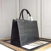Dior book tote embossed leather black 36cm - 6
