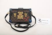 Louis Vuitton PETITE MALLE 02 18.5cm - 6