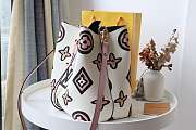 Louis Vuitton Neonoe Wild at Heart 26 White M44679 - 4