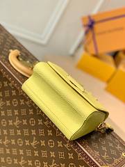Louis Vuitton Small Twist Yellow M58571 18cm - 2