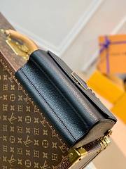 Louis Vuitton Small Twist Black M58688 18cm - 3