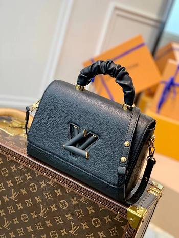 Louis Vuitton Medium Twist Black M58688 23cm