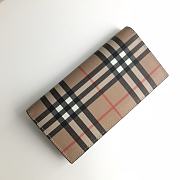 Burberry Long Wallet Clip Vintage Soft Calfskin 19cm - 1