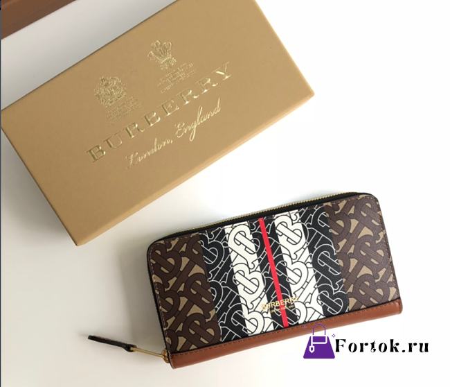 Burberry Long Wallet Zipper 19cm - 1