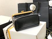Chanel Lambskin Kiss-Lock Bag AS1886 22 cm - 4