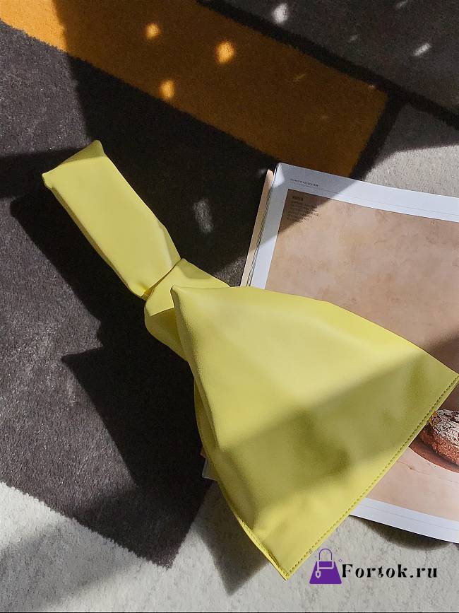 Bottega Veneta Twist Clutch In Yellow 607964 21x20.5x11cm - 1