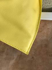 Bottega Veneta Twist Clutch In Yellow 607964 21x20.5x11cm - 4