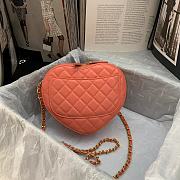 Chanel Heart Shaped Pre-spring 2022 Peach 20×17×6.5cm - 2