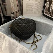 Chanel Heart Shaped Pre-spring 2022 Black 20 × 17 × 6.5 cm - 6