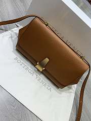 Bottega Veneta BV Angle Bag In Brown 576143 20x43x16cm - 2