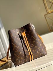 Louis Vuitton NéoNoé MM In Orange M44020 26x26x17.5cm - 1