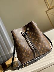 Louis Vuitton NéoNoé MM In Black M44020 26x26x17.5cm - 1