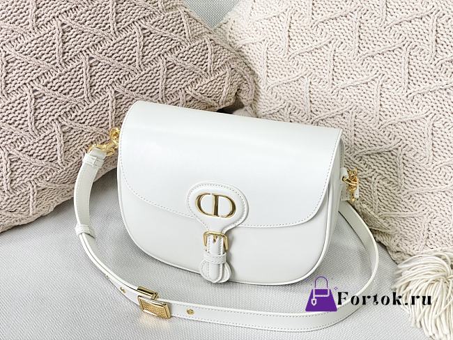 Dior Medium Bobby Bag Box In White M9319 22x17x6cm - 1