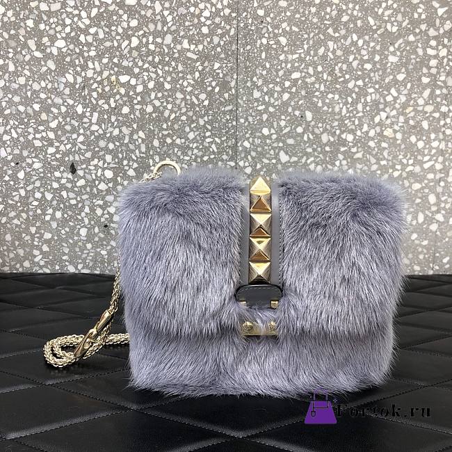 Valentino Small Lock Mink-fur Shoulder Bag Purple 21 cm - 1