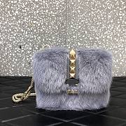Valentino Small Lock Mink-fur Shoulder Bag Purple 21 cm - 1