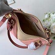 Louis Vuitton V Tote BB Cream/Pink M43967 27x19x11cm - 5
