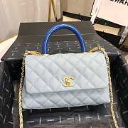 Chanel Small Coco Grained Calfskin with Handle Light Blue A92993 23.5cm - 1