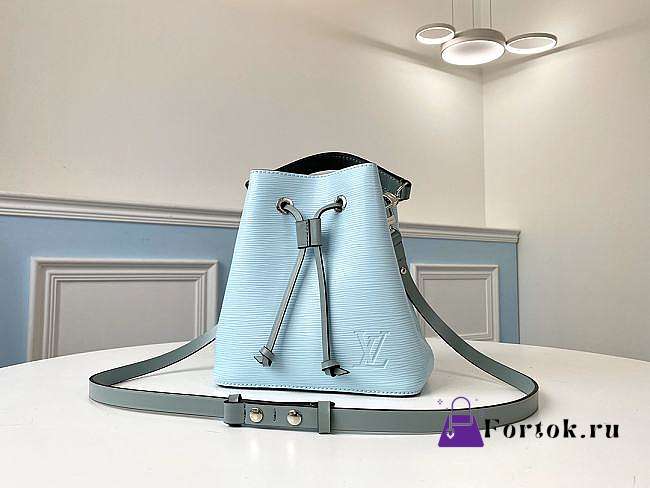 Louis Vuitton Neonoe BB Light Blue M56212 20x20x13cm - 1