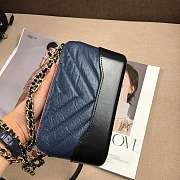 Chanel Gabrielle Clutch Navy Blue/Black A94505 18x6x11cm - 3