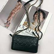 Chanel Gabrielle Clutch Dark Green A94505 18x6x11cm - 1