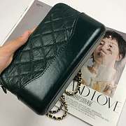 Chanel Gabrielle Clutch Dark Green A94505 18x6x11cm - 4