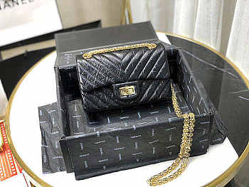 Chanel Mini 2.55 Tasche Black & Gold Metal AS0874 20x15.5×6cm