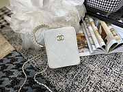 Chanel Vertical Camera Bag White AS1753 17.5x14x7cm - 2