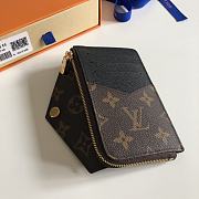 Louis Vuitton Card Holder Recto Verso M69431 13x9.5x2.5cm - 4