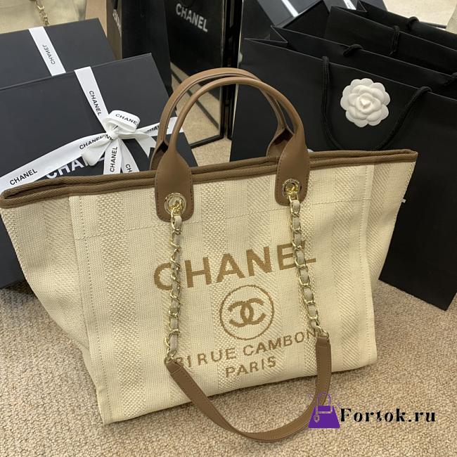 Chanel Deauville Large Tote Light Beige 34 cm - 1