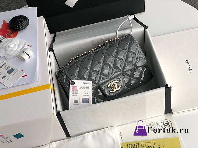 Chanel Mini Classic Flap Bag Gray Patent/Golden Metal A69900 20cm - 1