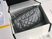 Chanel Mini Classic Flap Gray Patent/Silver Metal A69900 20cm - 3