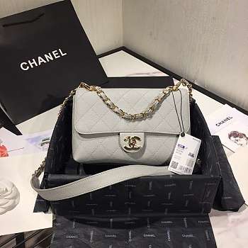 Chanel Small Grained Calfskin Flap Bag Grey AS1459 16x23x9cm