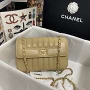 Chanel 1992 Vertical Quilt CC Shoulder Bag AS1499 23x14x7cm - 1