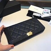 Chanel Boy Long Zipped Wallet Gold Metal Grained Leather Black A80815 19cm - 3