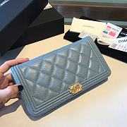 Chanel Boy Long Zipped Wallet Grained Leather Sky Blue A80815 19cm - 2