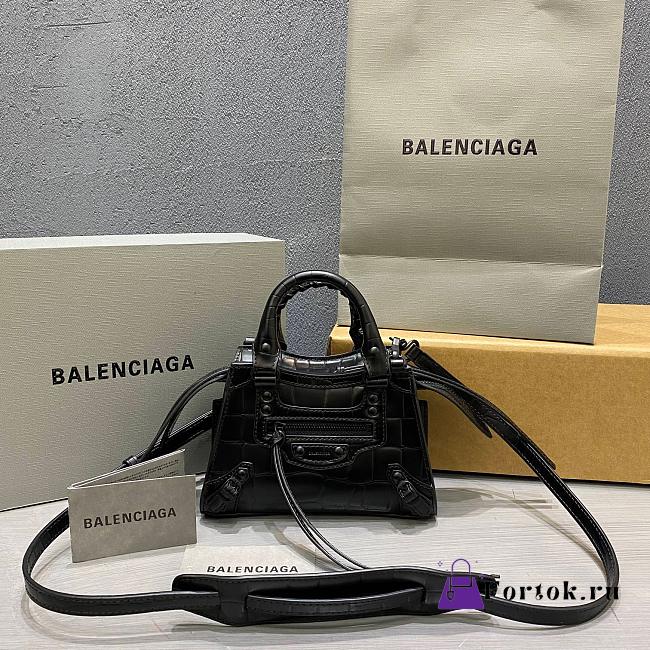 Balenciaga Mini Neo Classic Top Handle Bag Crocodile Leather Black 63852415V67 22x14x11cm - 1