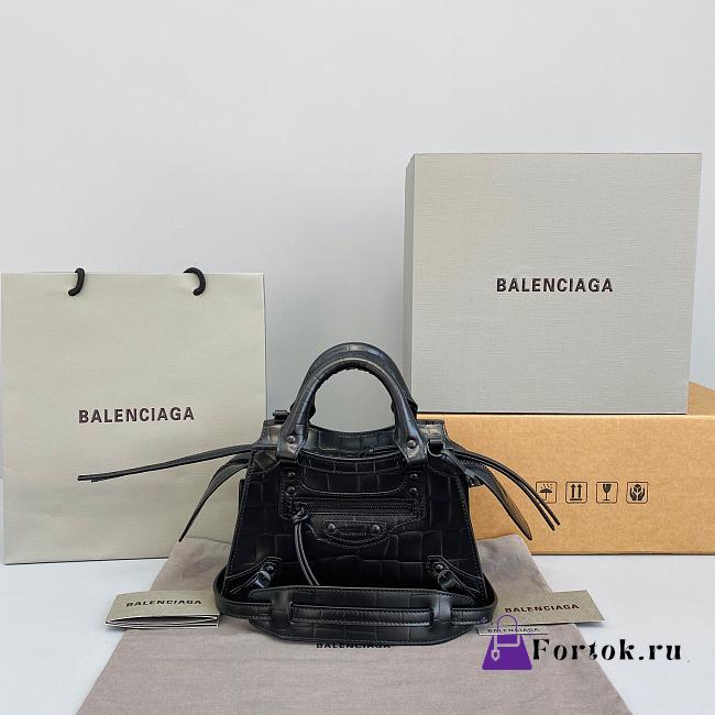 Balenciaga Small Neo Classic Top Handle Bag Crocodile Leather Black 63852115V67 33x21x16cm - 1