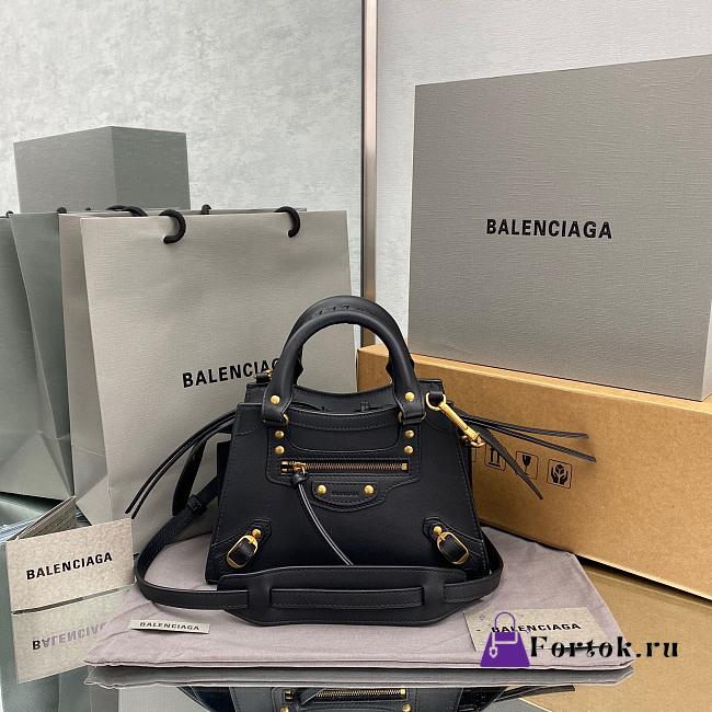 Balenciaga Small Neo Classic Top Handle Bag Black 63852111R57 33x21x16cm - 1