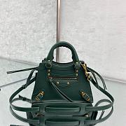 Balenciaga Small Neo Classic Top Handle Bag Green 63852111R57 33x21x16cm - 3