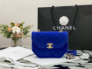 Chanel Mini Flap Bag Velvet & Gold-Tone Metal Blue AS2597 19x15x6cm