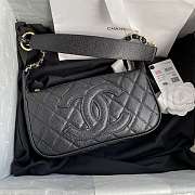Chanel Grained Leather Hobo Bag Black B01960 25x14x5cm - 4