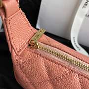 Chanel Grained Leather Hobo Bag Peach B01960 25x14x5cm - 5