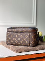 Louis Vuitton Camera Bag Monogram Canvas Black M44937 22.5x19x13.5cm - 3